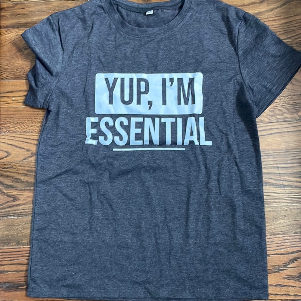 Women’s medium tshirt